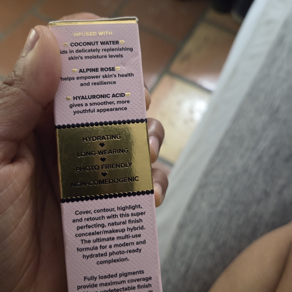 Too Faced Born This Way Concealer .New,Only Opened From Box To Show That Its New - Picture 2 of 4